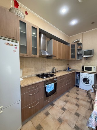 Театральная 5, р-н Рабочей новострой - фото 1