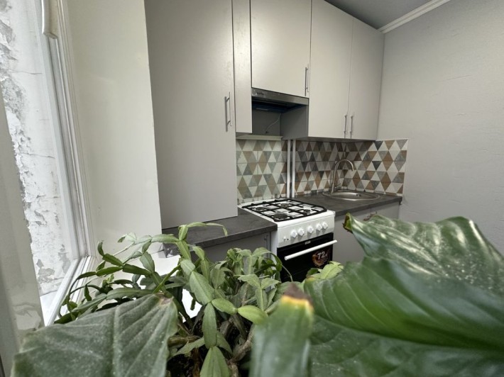 Продам 2-ух ком квартиру   Центральный Район Савченко / пр-т Леси Украинки - фото 1