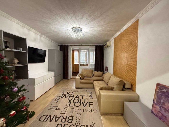 Продам 2к квартиру ЖК «Созидатель», Набережная Победы, 136А - фото 1