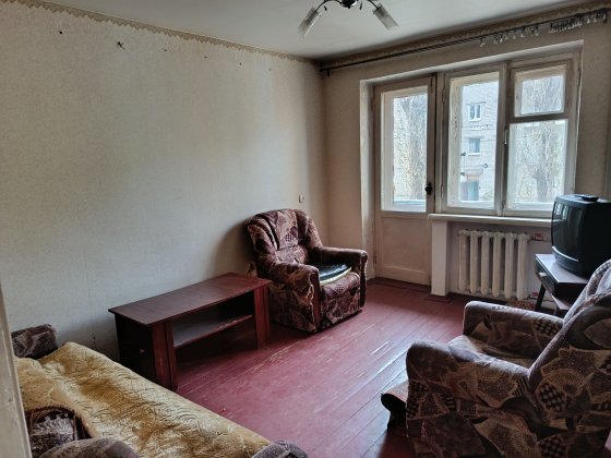 Продам 2 к квартиру ж/м Приднепровск ул.Карагандинская Дніпро