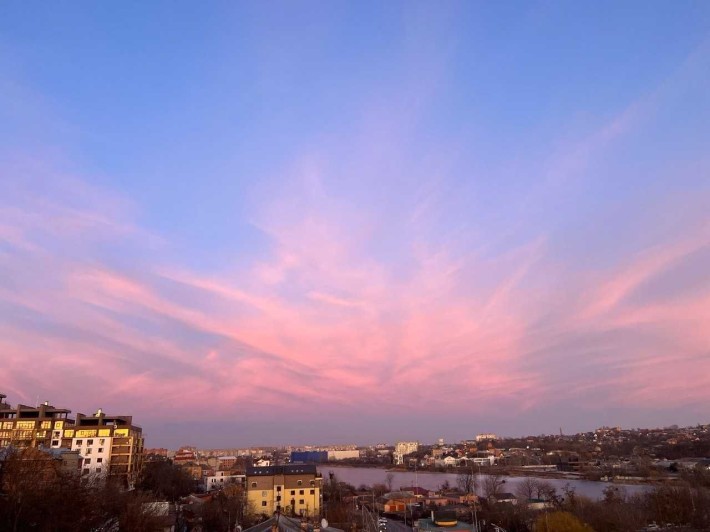 продам 1-км квартиру в самому центрі. власник - фото 1