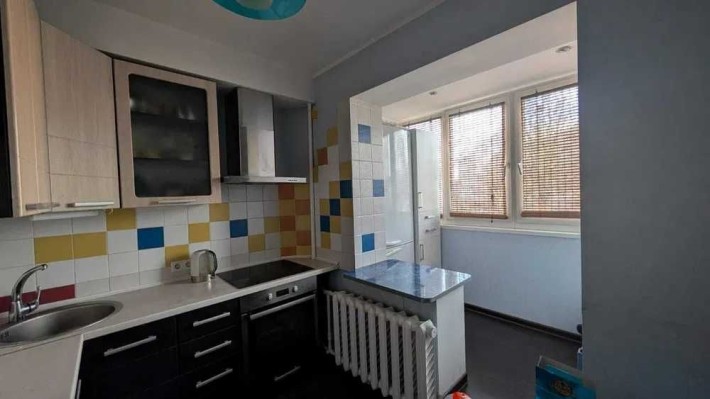 Продаж хорошої 2-кімнатної квартири | 1 поверх | 53м² | район ПЗР | по вул. Тараскова - фото 1