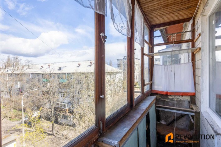 БЕЗ комісії 3 кім., квартира. Святошинський р-н, вул. Мрії 9 ГАЗ - фото 1