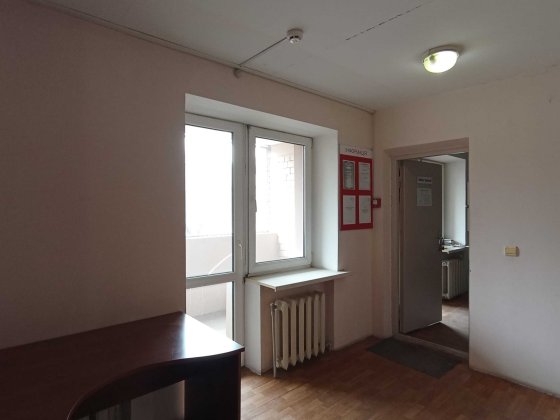 Продам квартиру  3 кім. р.-н пр.Мазепи  новобудова закритий двір Дніпро