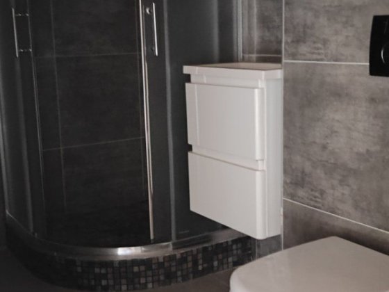 2 ком. квартира , Титова, Строителей, ремонт. 37000 $ vv