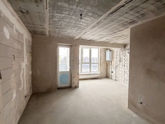 єОселя/ Продаж 3-кімнатної квартири в Новобудові район Масани Чернигов