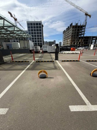 Без %! Продаж наземного паркомісця з електрозарядкою в ЖК Рівер Стоун, RiverStone - фото 1