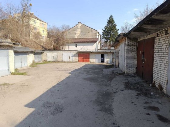 Продаж гаражапо вул. Воробкевича Львів