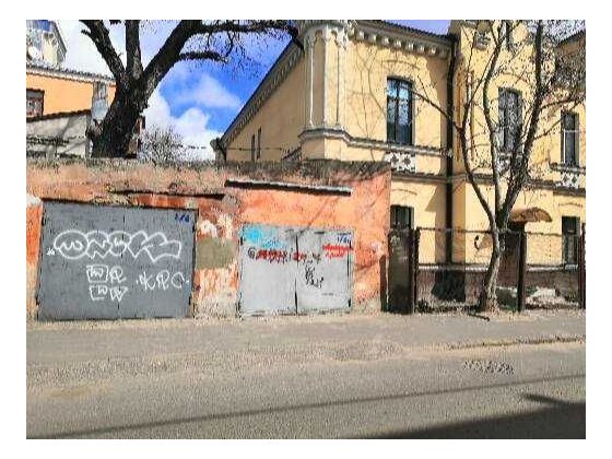 Продам каменный  гараж в центре Одеса