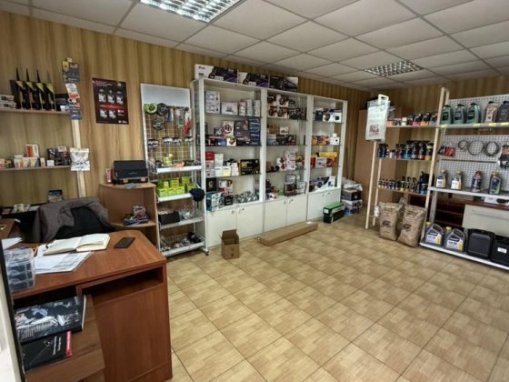 Продам готовий орендний бізнес Гаражний бокс СТО Робітнича 2а Академмістечко
