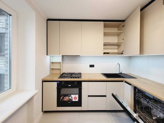 Продаж 4к квартира Вишенька Цегла Торг ремонт купити квартиру в Вінниці Винница