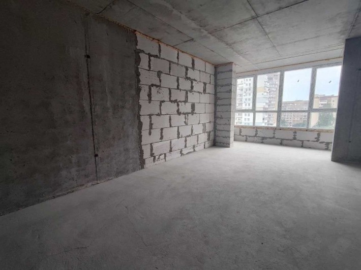 Продаж великої однокімнатної квартири в новобудові, вул. Припортова, 32 - фото 1