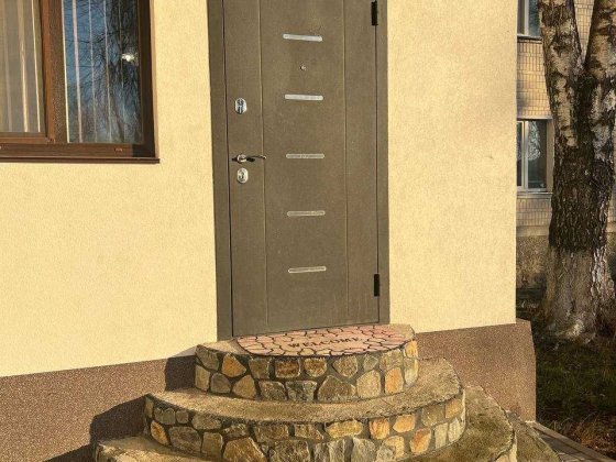 (5) Продам 1к. квартиру по вул. Л.Ратушної 2652 Винница