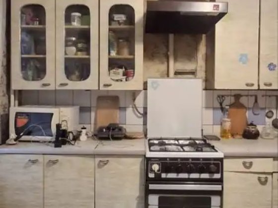 Продам 4к квартиру, ж/м Перемога, бул. Слави Дніпро