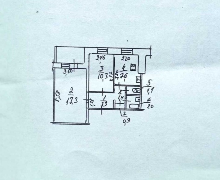 Продам 2к квартиру ж/м Левобережный, пр-кт Мира, Караван - фото 1