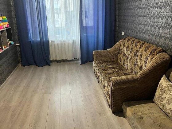 Продається 3-кімнатна квартира з ремонтом на Вишеньці Винница