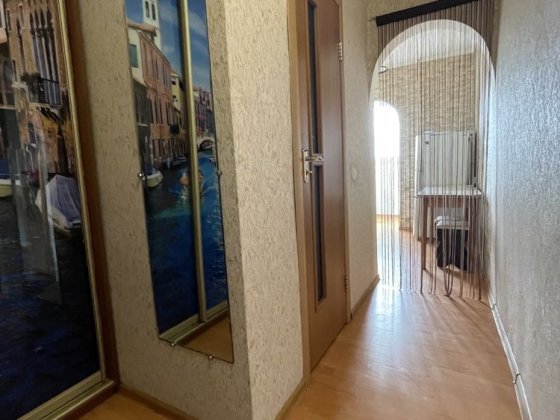 Маленька квартира для  Маленької сім’ї  сквер Мистецькі ворота  Глобал