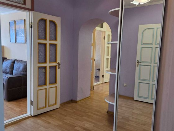 Продам квартиру площею 127 кв.м.  по Сумгаїтській, 17/1. Черкаси