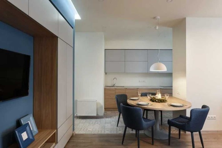 Продам 2к квартиру в центре, Успенская площадь - фото 1