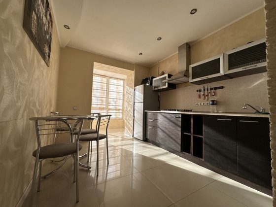 Продается 3 к квартира, центр , ул. Мечникова Дніпро