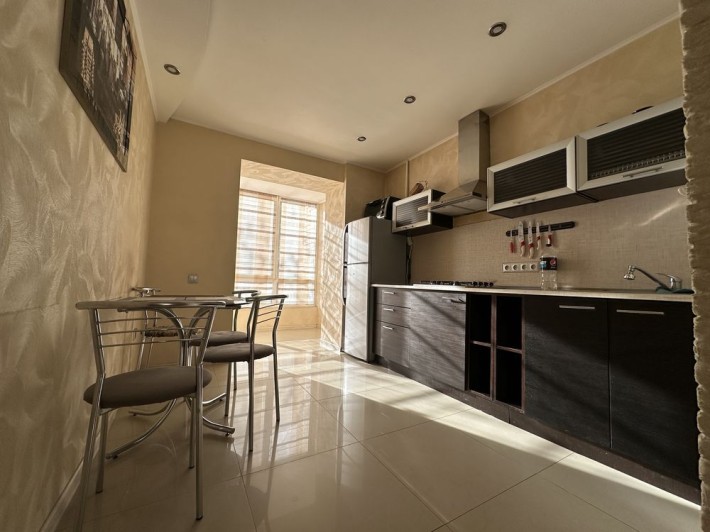 Продается 3 к квартира, центр , ул. Мечникова - фото 1