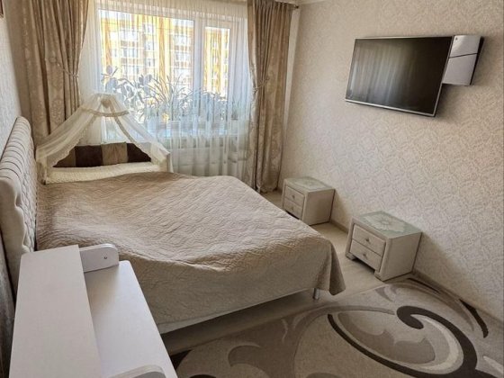 2-кімнатна квартира з євроремонтом у новобудові, Старе місто