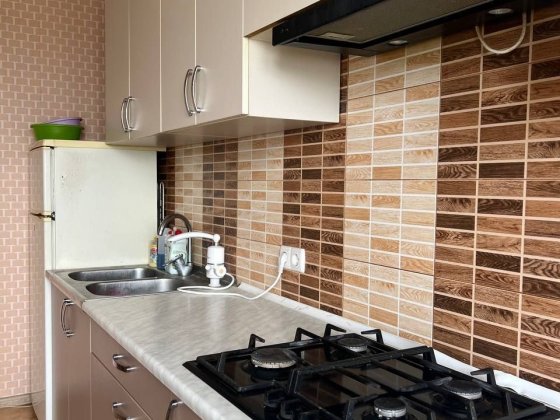 Продаж  квартири 4 кімнатна Центр.Можна під є-віднрвлення, сертифікат Чернігів