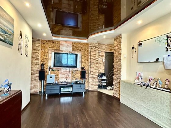 Продам 3-к квартиру проспект Слобожанский Дніпро