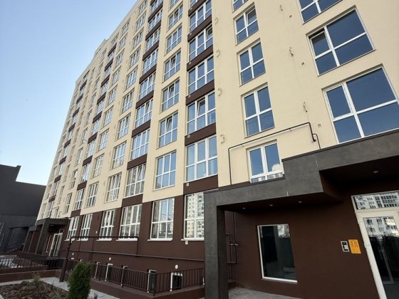 МАСАНИ! Продам Євродвушку 60кв.м по вул.Незалежності