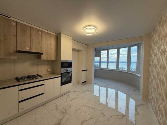 Продам светлую 1к квартиру по улице Шолохова Дніпро