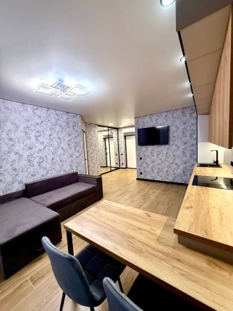 Продам квартиру с ремонтом новострой - фото 1