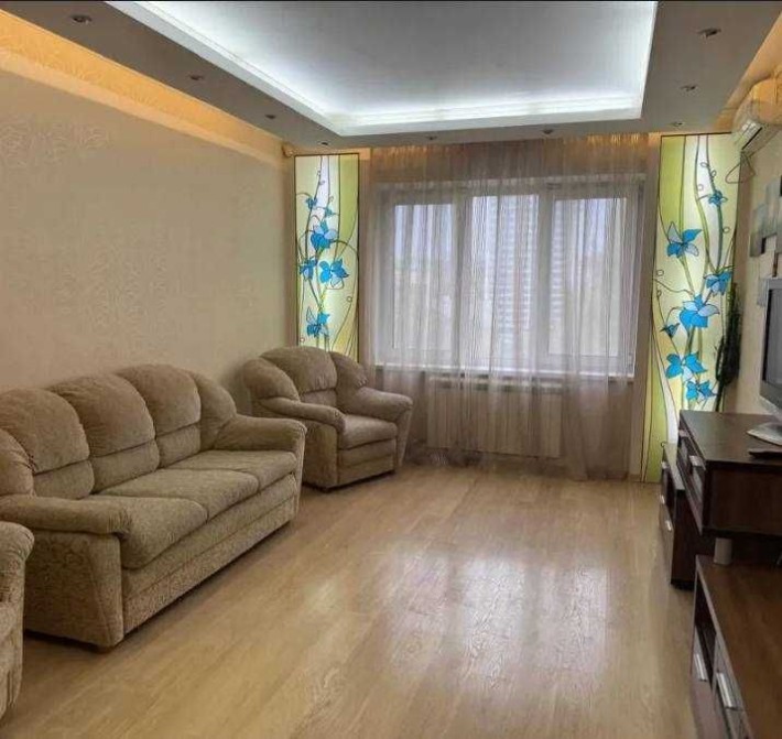 Продам 3 кімн ЧЕШКУ Перемога-5 Героїв/б. Слави АВТОНОМКА капремонт - фото 1