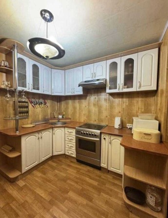 Продам просторную 2-х комнатную квартиру с ремонтом на ЖМ Поб-6 ! - фото 1