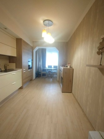 Продам 3-х ком.80 м кв. 4-й Южный, ул.Новокузнецкая - фото 1