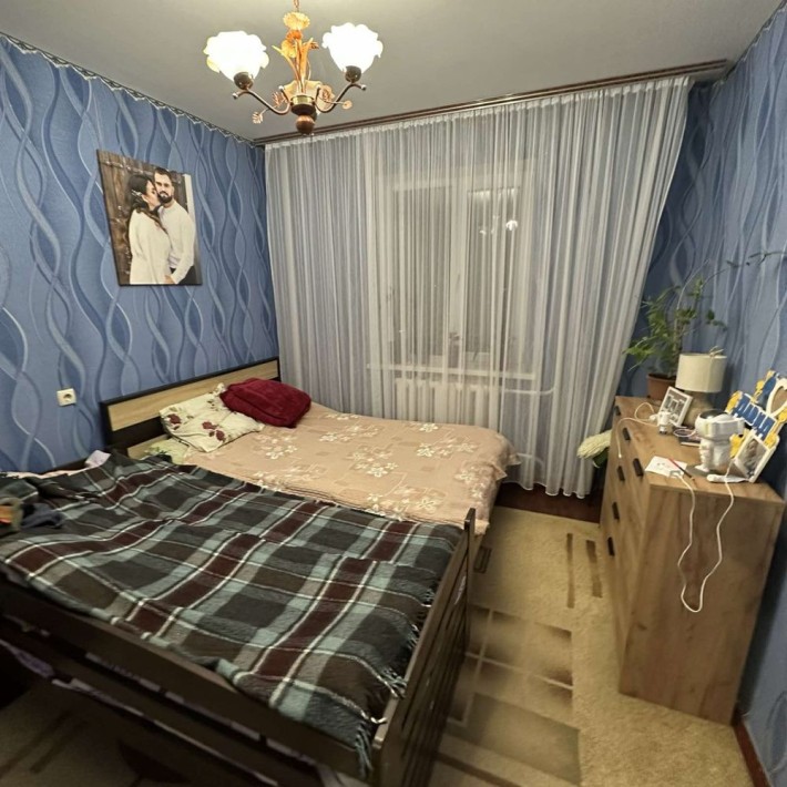 Продаж трьохкімнатної квартири - фото 1