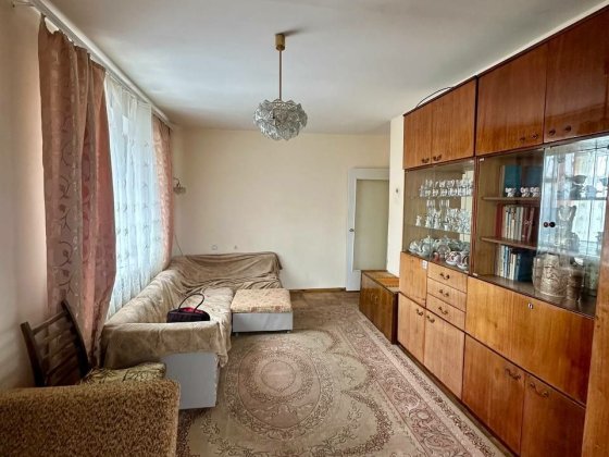 Продаж 2-кімнатної квартири в центрі міста