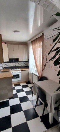 Продається 2 кім квартира Героїв України , 31 школа - фото 1