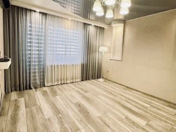 3к квартира 66 м² з ремонтом, центр/Набережна, автономне опалення Кропивницький