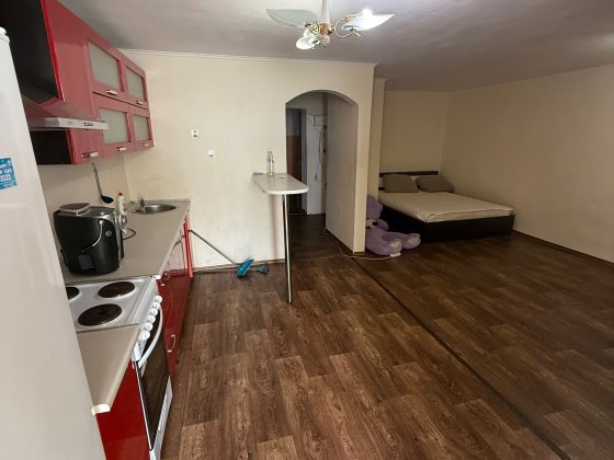 Продам  свою  2 комнатную квартиру жм сокол -2 Дніпро