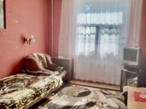 Продам 2к квартиру Парк Шевченко, сталинка Днепр