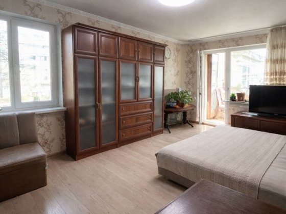 Трикімнатна квартира на Князів Острозьких