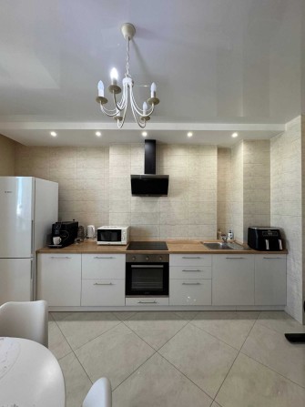 Унікальна пропозиція Видова на Дніпро ЖК Friendly House 50 кв Якіснй ремонт  вул Аболмасова 4 Без % - фото 1