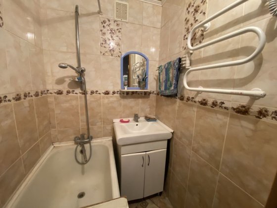 Продається 3 кім квартира дендропарк, автономна, є- відновлення Кропивницкий