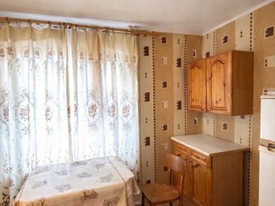 Продается  1 комн. квартира Бородинский мкрн. Запорожье