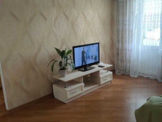 Продается 2 ком квартира по ул. Апухтина, Вознесеновский р-н Запорожье