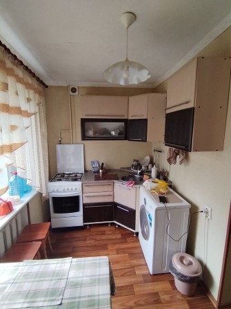 Продам 1 комнатную квартиру чешка на 12 квартале, р-н 126 школы, 12 квартал - фото 1