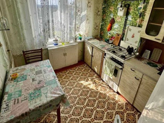 Продам 2к квартиру Придніпровськ, Багряного 10, 8/9, 23 500$ Днепр