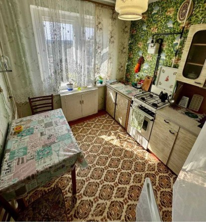 Продам 2к квартиру Придніпровськ, Багряного 10, 8/9, 23 500$ - фото 1