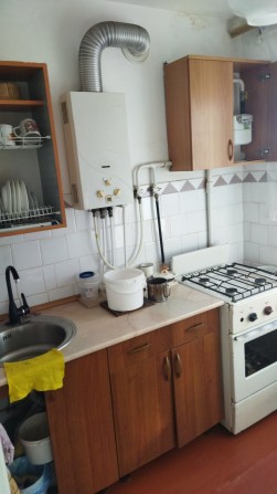 Продам двух кімнатну кварт.полєва Космонавтів/Ціолковськ. - фото 1