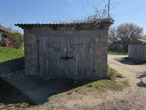 Продам гараж з шлакоблоку Яготин